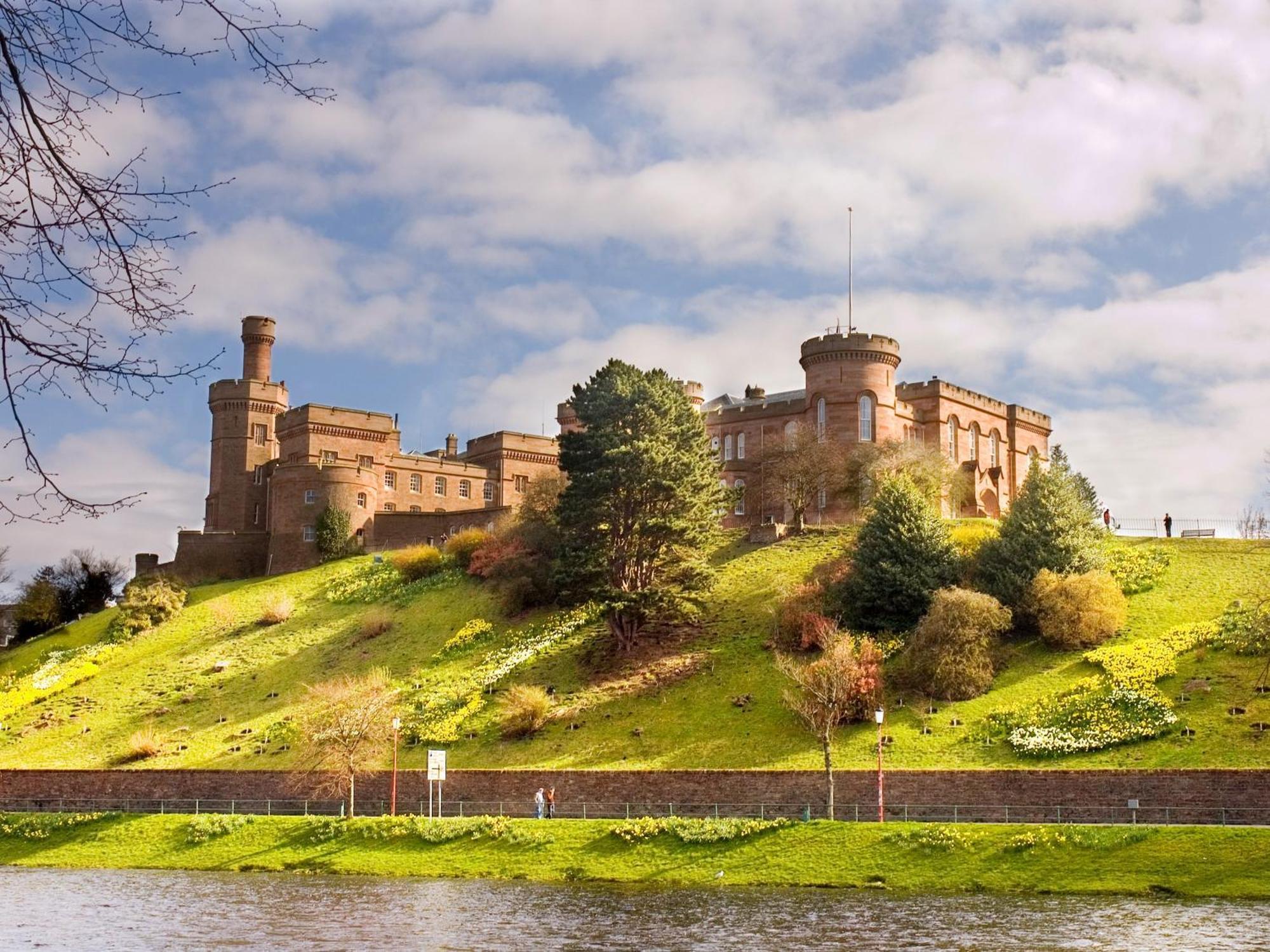 Duffs Lodge - Beaufort Estate Belladrum エクステリア 写真